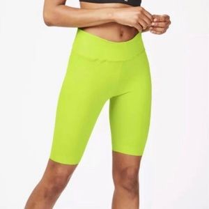 NWOT Sweaty Betty Lime Bike/Work Out Shorts Sz M